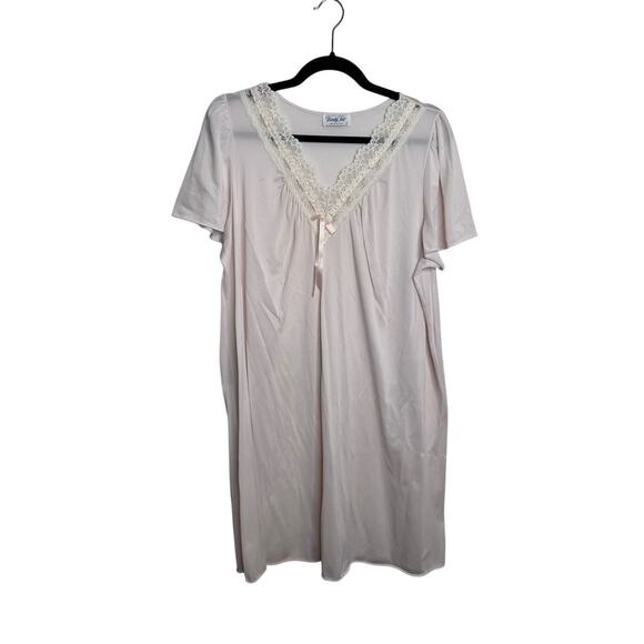 Vintager Vanity Fair Nylon Blush Pink Nightgown Large - Picture 1 of 6